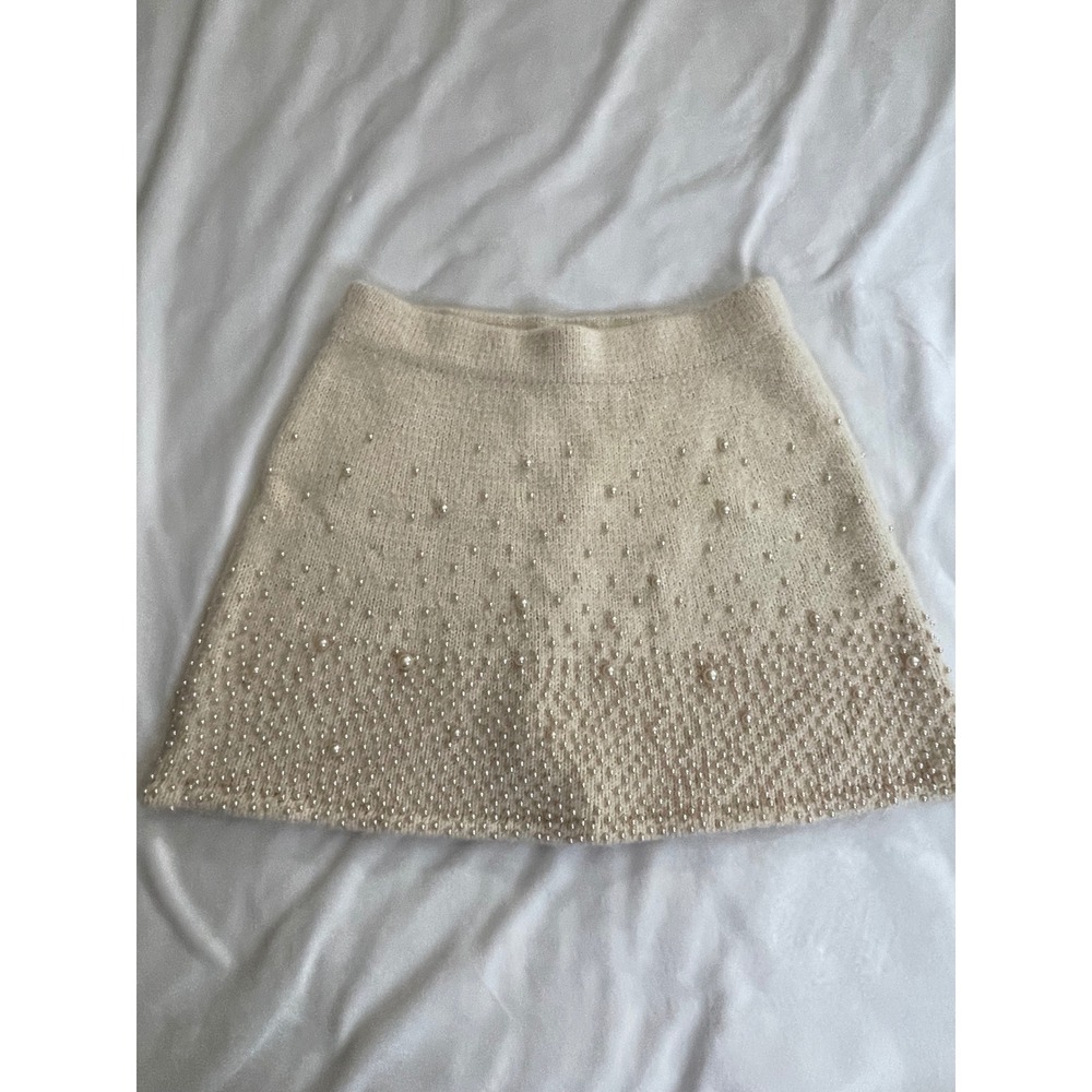 ASTR The Label Cream Knit Pearl Embellished Mini Skirt Beige Medium NEW - Picture 1 of 8